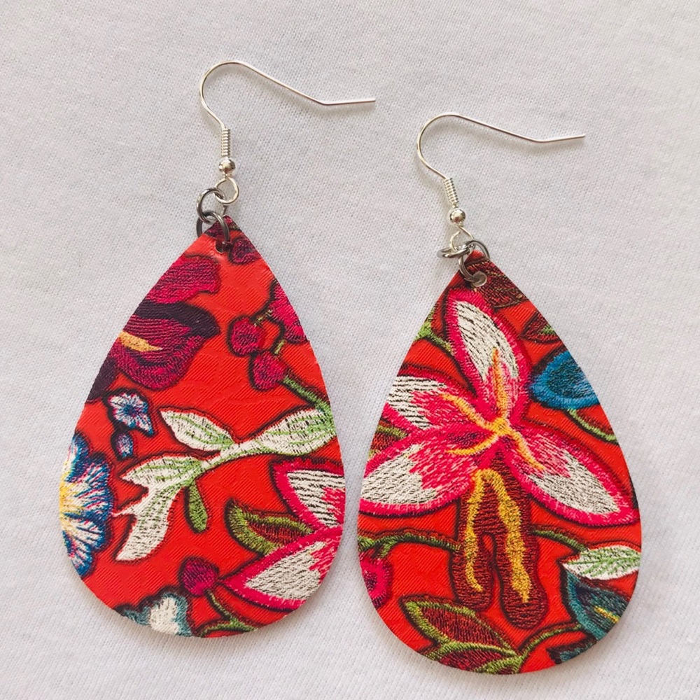 2 For $13 Foral leather teardrop earrings